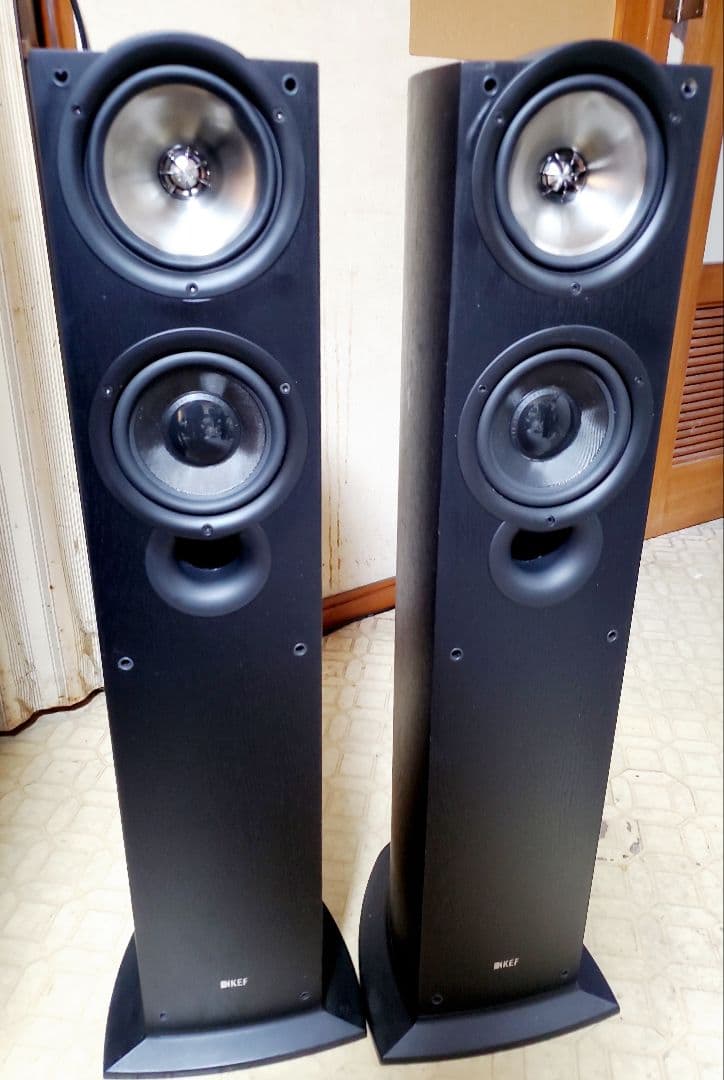 訳あり特価 KEF iQ50 トールボーイスピーカー ブラック 1本②