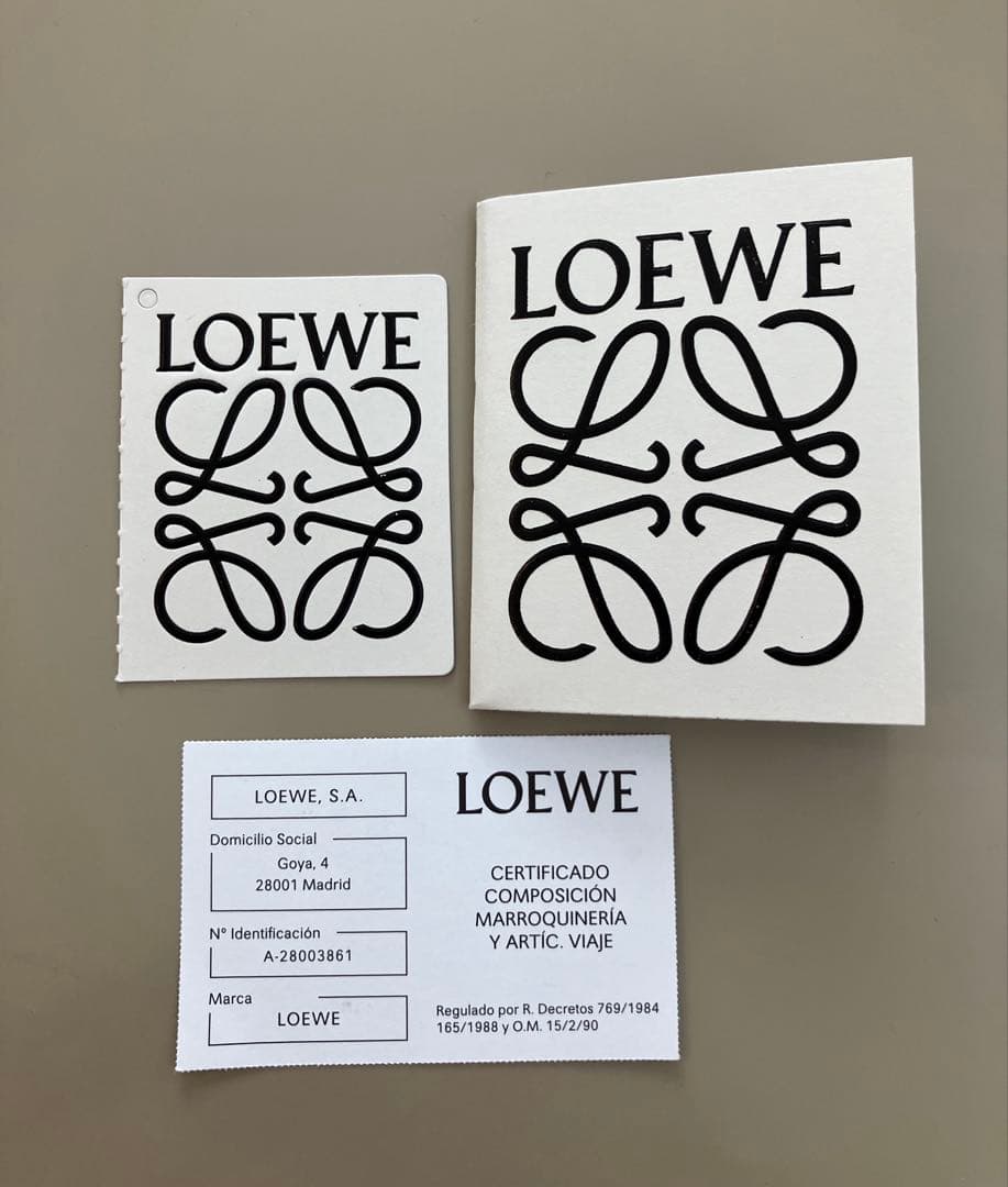 【美品】LOEWEロエベ うさぎクッキーケースラージ スナ・フジタ