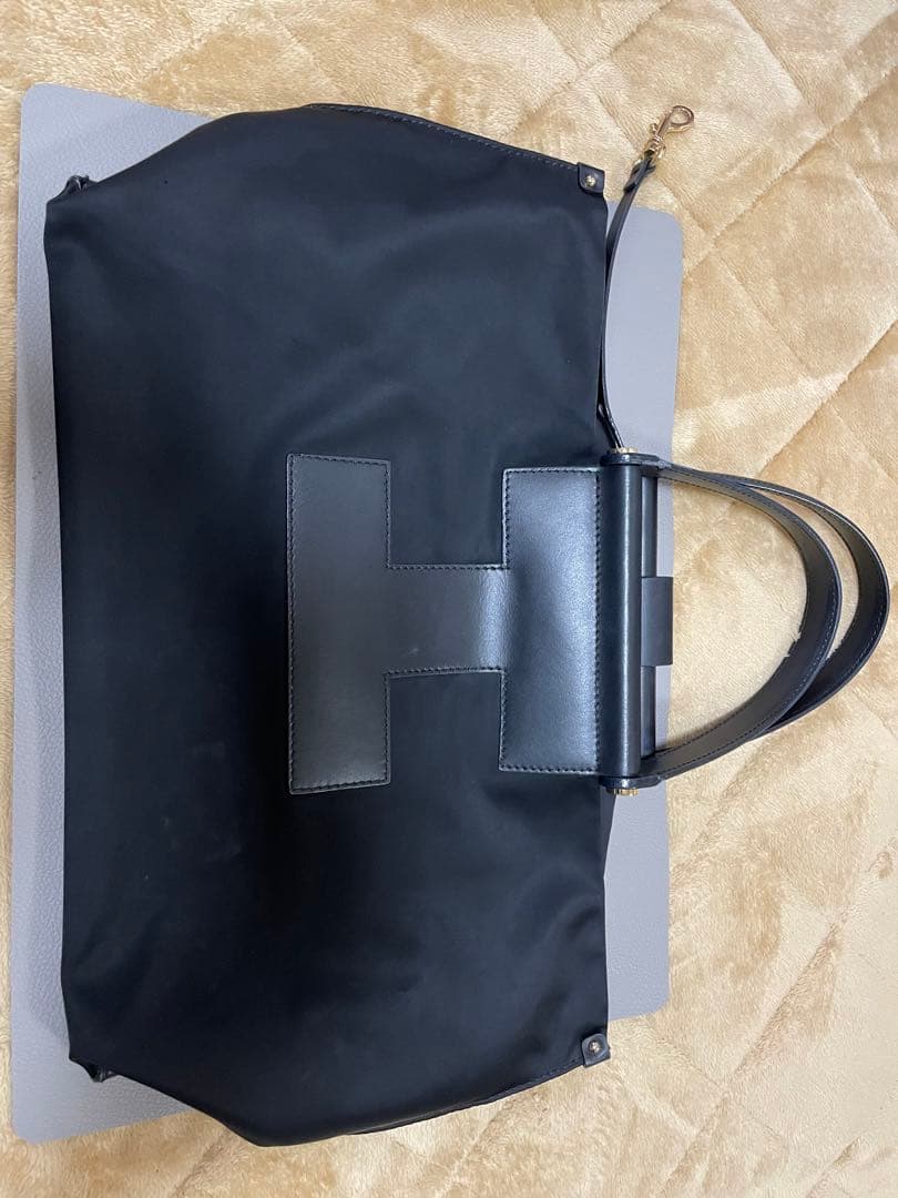 イアクッチ　ソルベット　ナイロンバッグ　Mサイズ　黒