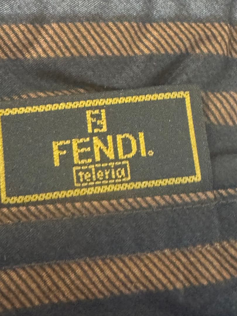 (16) FENDI 羽毛肌掛ふとん　 羽毛肌掛けふとん　 ダウンケット 新品