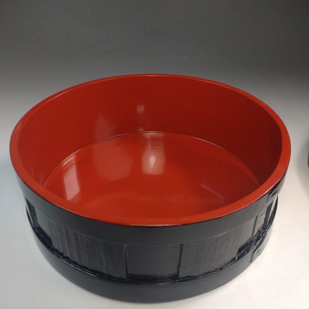 イ229 食籠『漆古堂造　内朱漆桶形食籠』『表千家　久田宗也　極箱　花押』茶道具