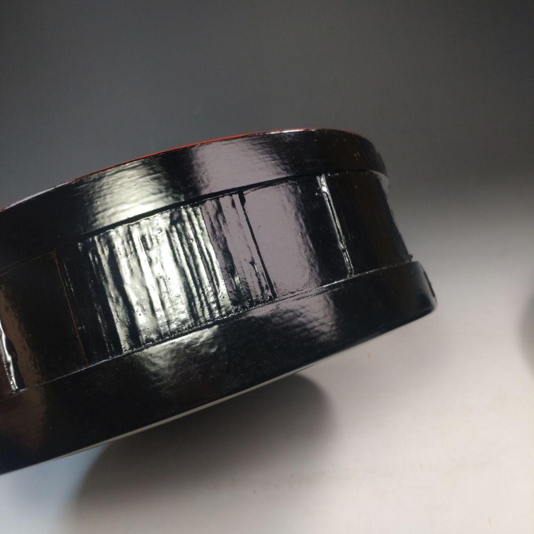 イ229 食籠『漆古堂造　内朱漆桶形食籠』『表千家　久田宗也　極箱　花押』茶道具