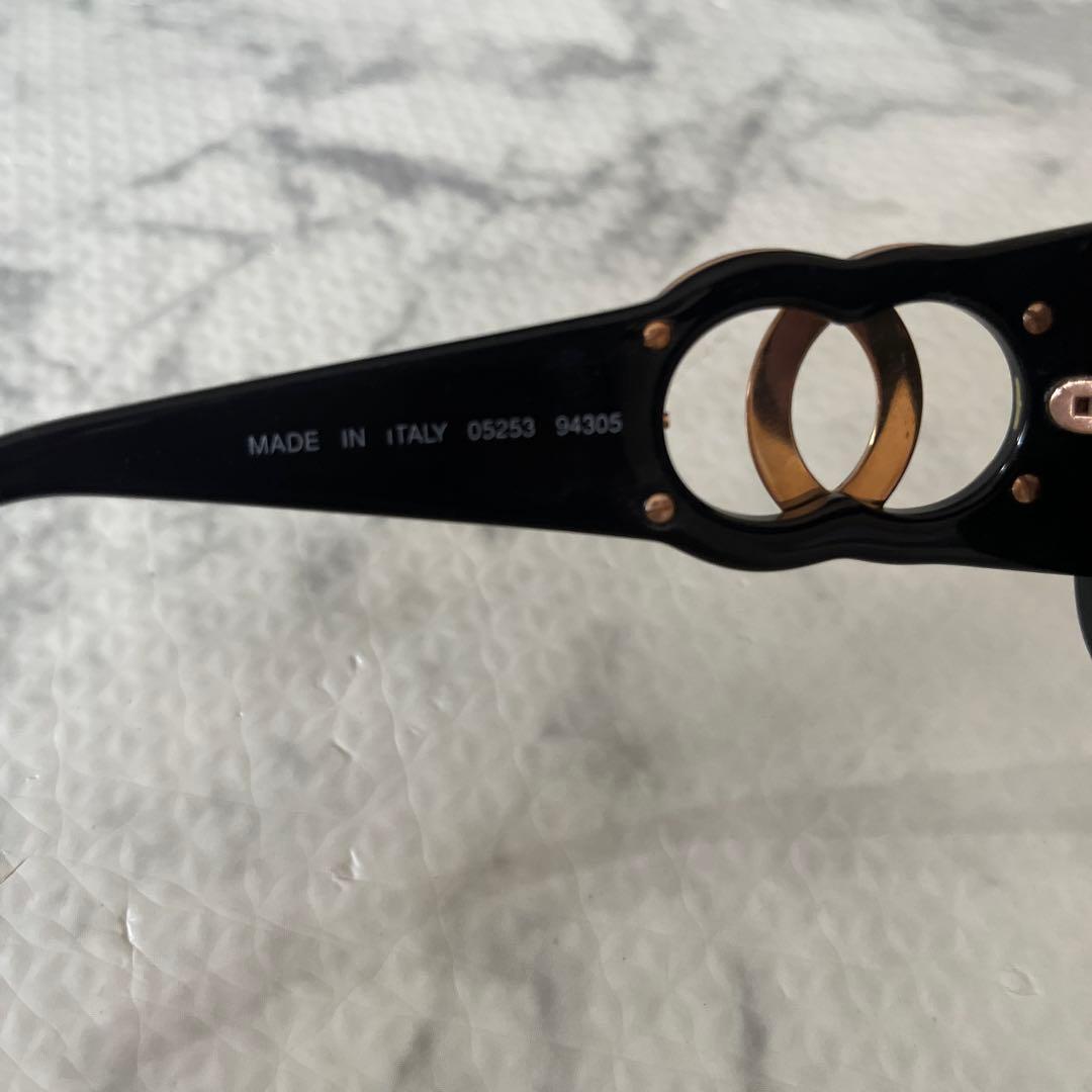 【太古みょう】CHANEL ブラック サングラス CCロゴ付き