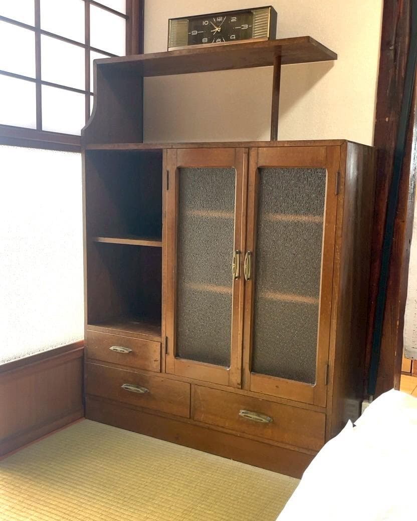 昭和レトロ 古家具 木製キャビネット 収納棚 飾り棚 ガラス戸 アンティーク