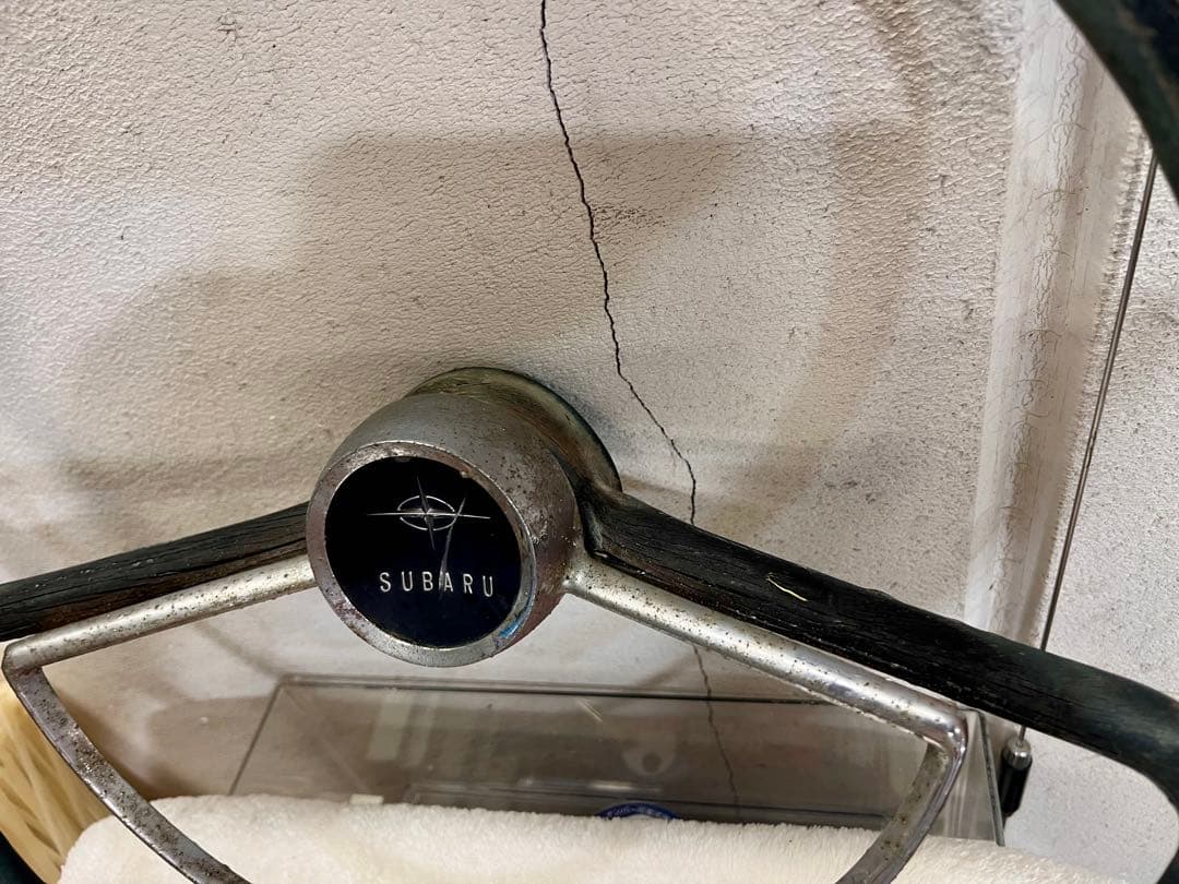 Y*a様 SUBARU ステアリングφ380 昭和レトロ