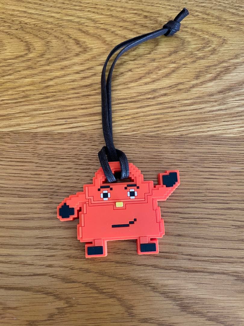 HERMES エルメス　ケリードールチャーム 未使用 美品　ノベルティ 限定品