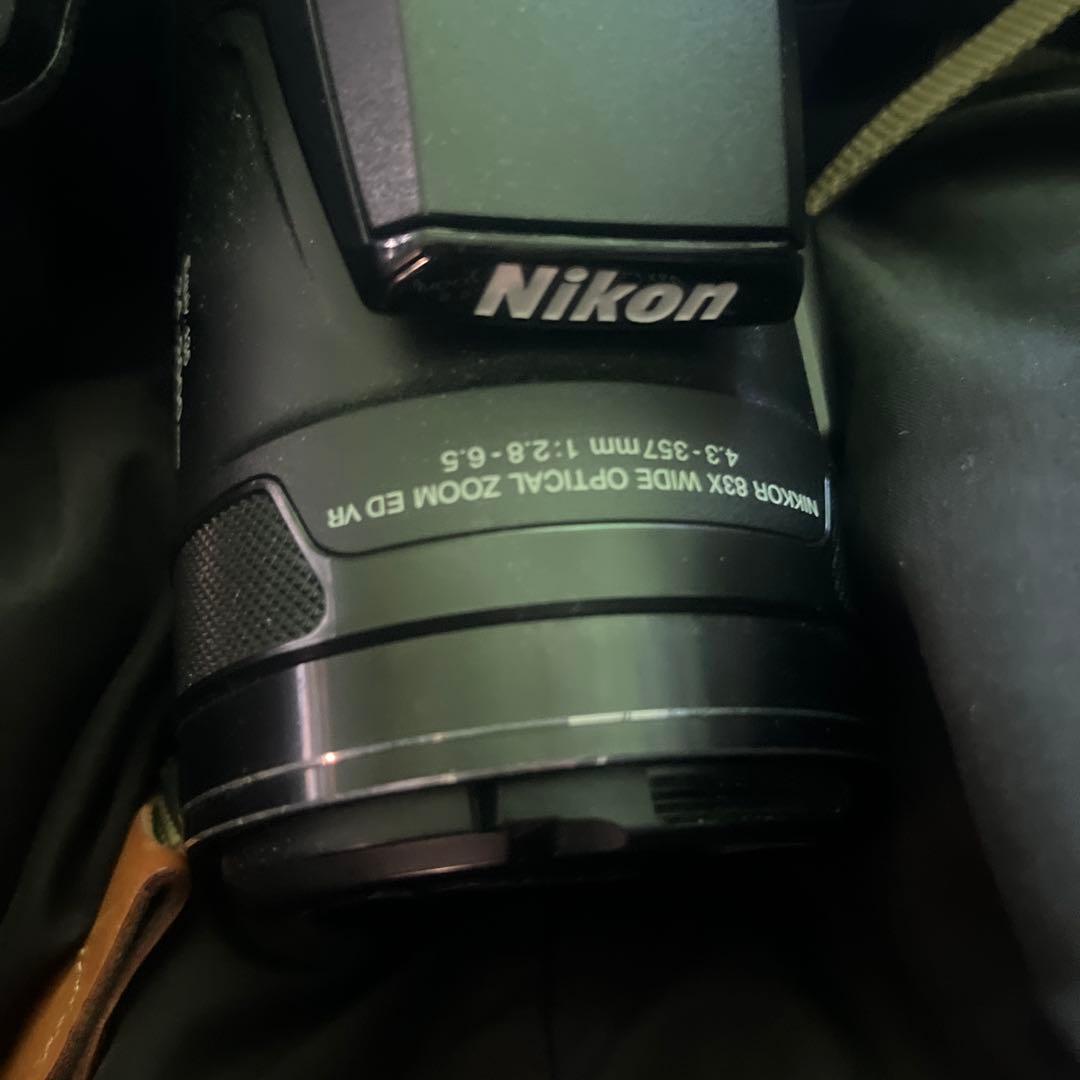 NIKON COOLPIX P600 カメラ　カメラショルダー　三脚セット