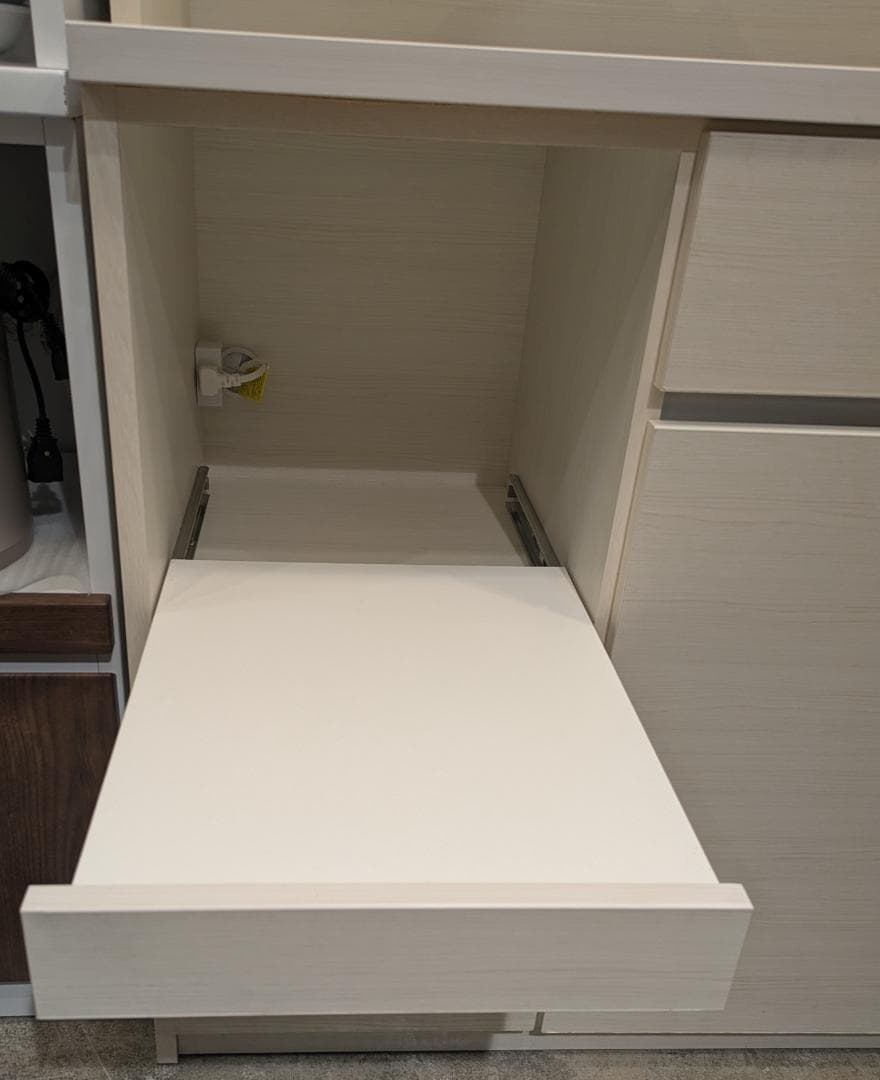 【美品】 土井インテリア 食器棚 キッチンボード 幅116㎝ ホワイト