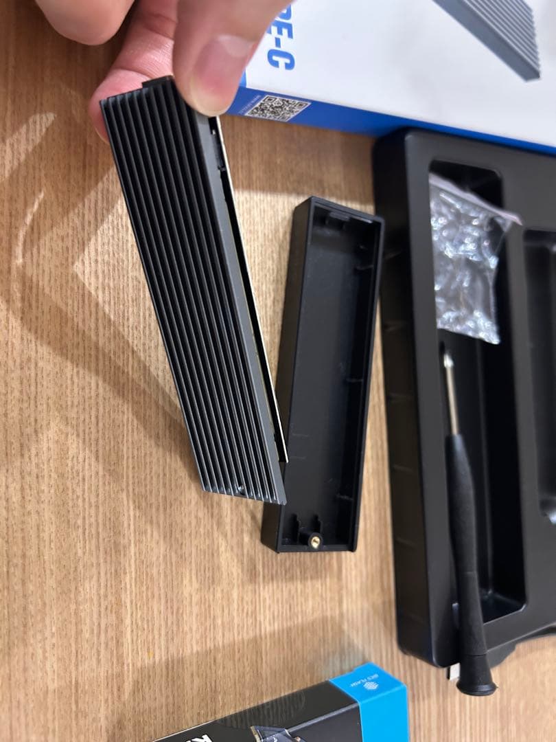 KIOXIA EXCERIA PLUS G3 2TB NVMe SSD 他あり