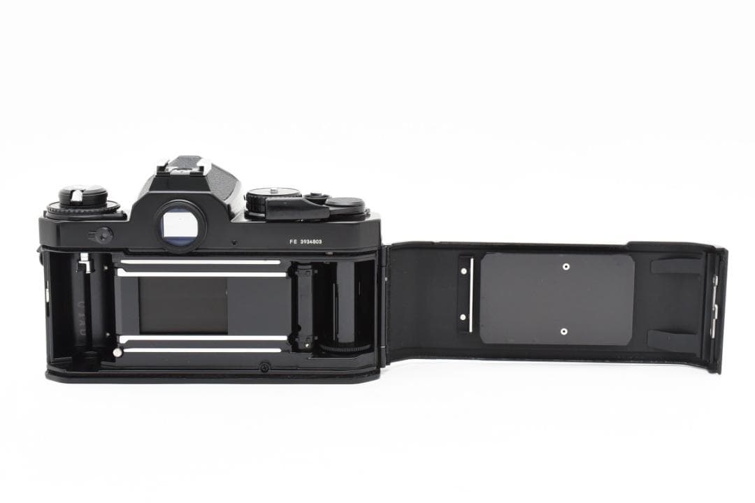 ★極上品★ NIKON FE モルト交換済 ボディ フィルムカメラ ニコン