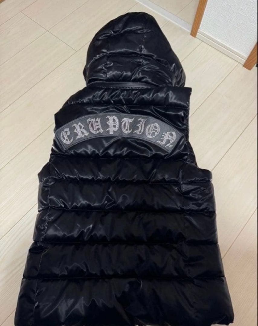 アダムスジャグラー　ダウンベスト　M 完売品