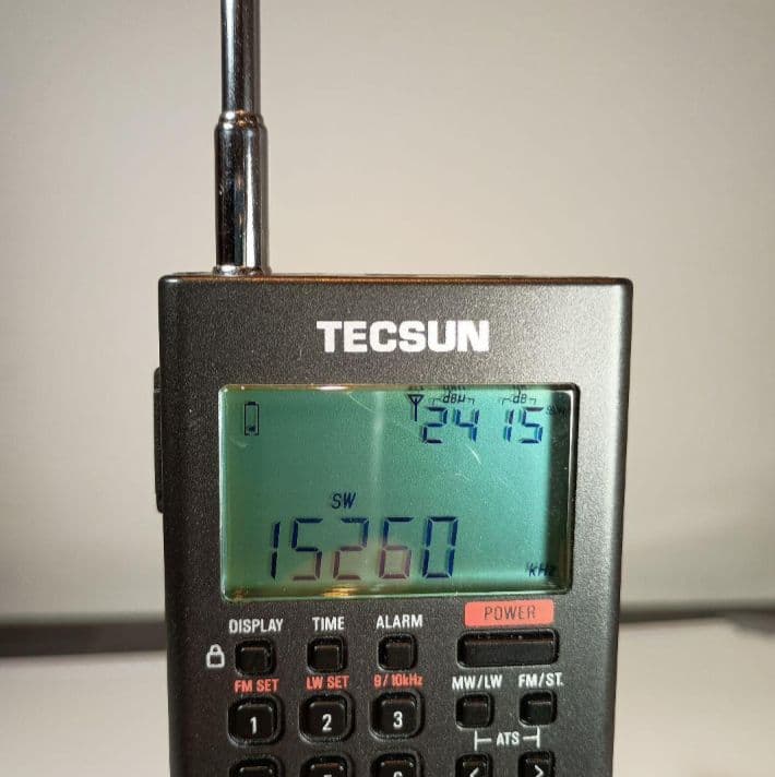 TECSUN DSPラジオ PL-368　動作品。　SSB受信対応です