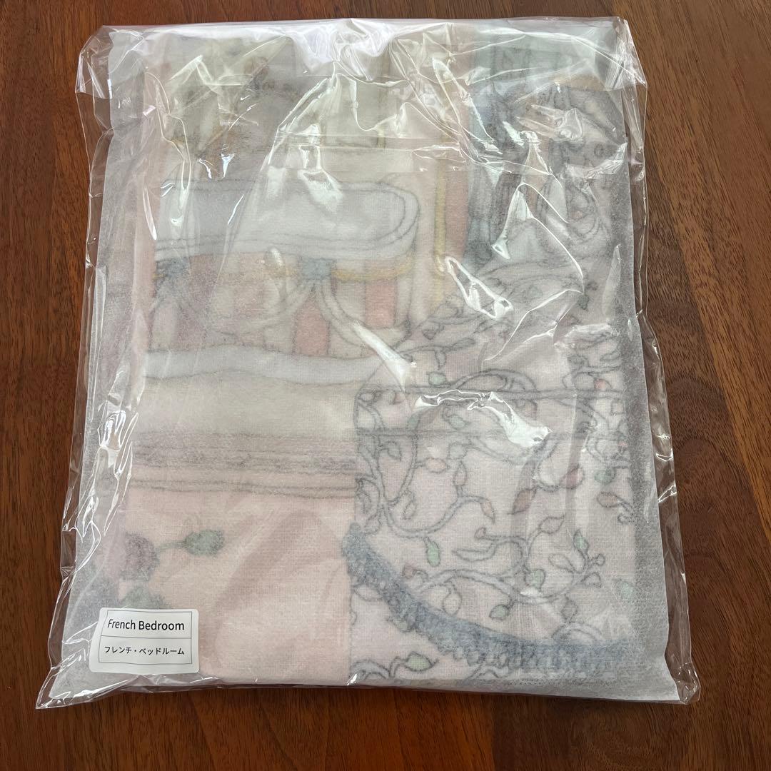【未使用】アトリエシュー　フレンチベッドルーム　おくるみ