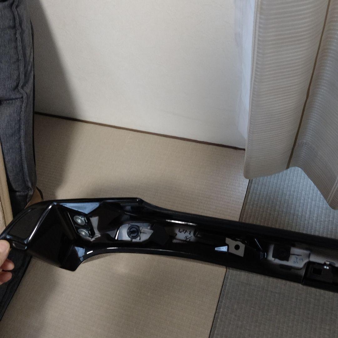 ステップワゴンブラックスタイル特別仕様車2019年式RP4純正リアスポイラー