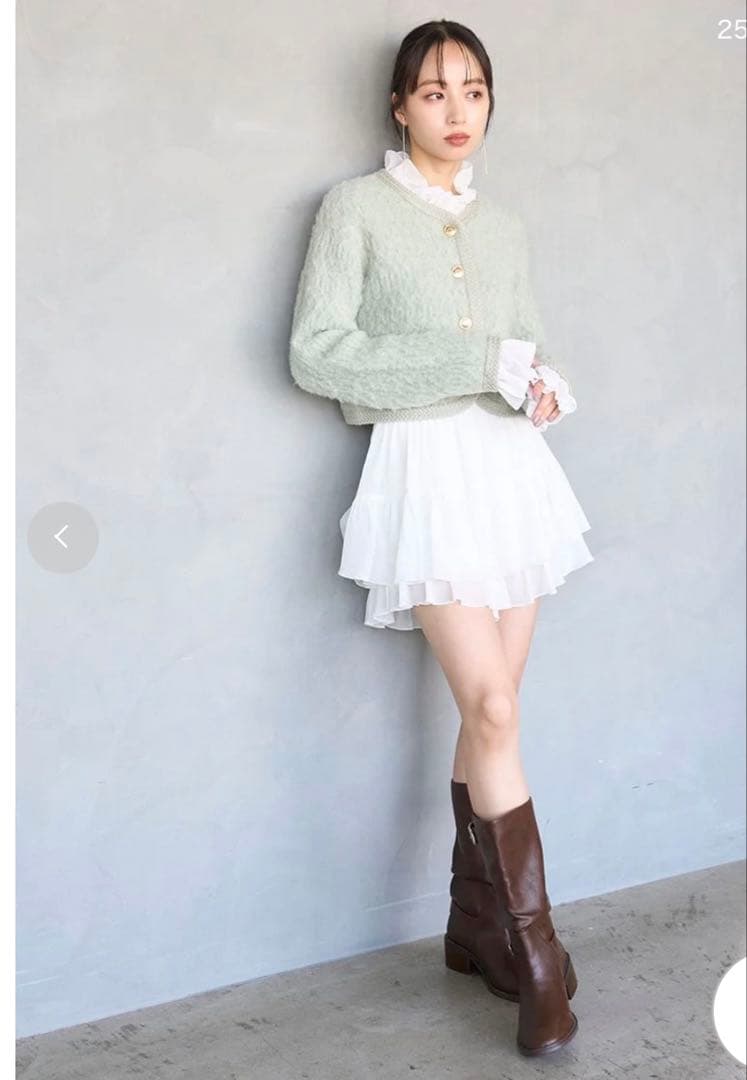 新作新品♥️定価以下✨SNIDELリップルラインミニスカショーパン