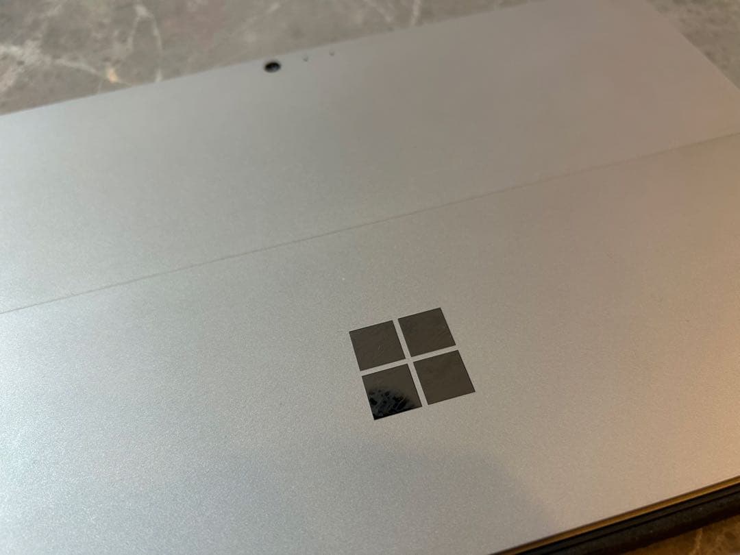 Surface Pro 12.3型 i5 256GB 8GB タイプカバー付き