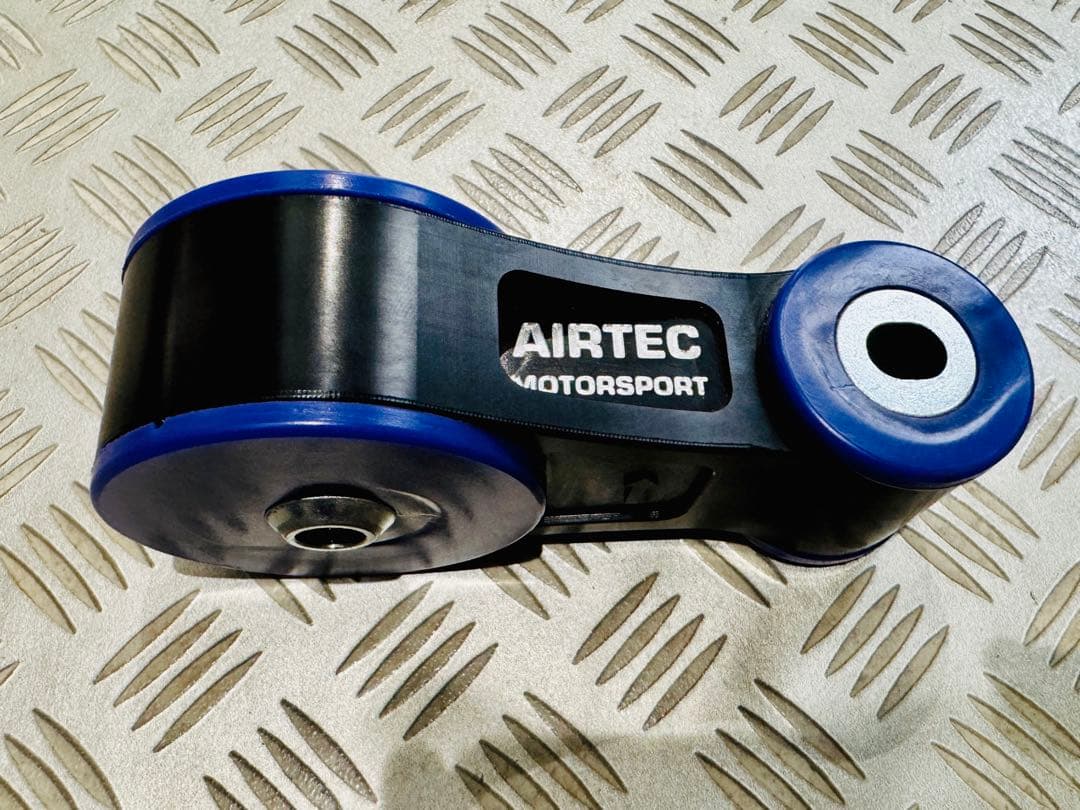 AIRTEC エアテック エンジンアッパーマウント メガーヌ4RS