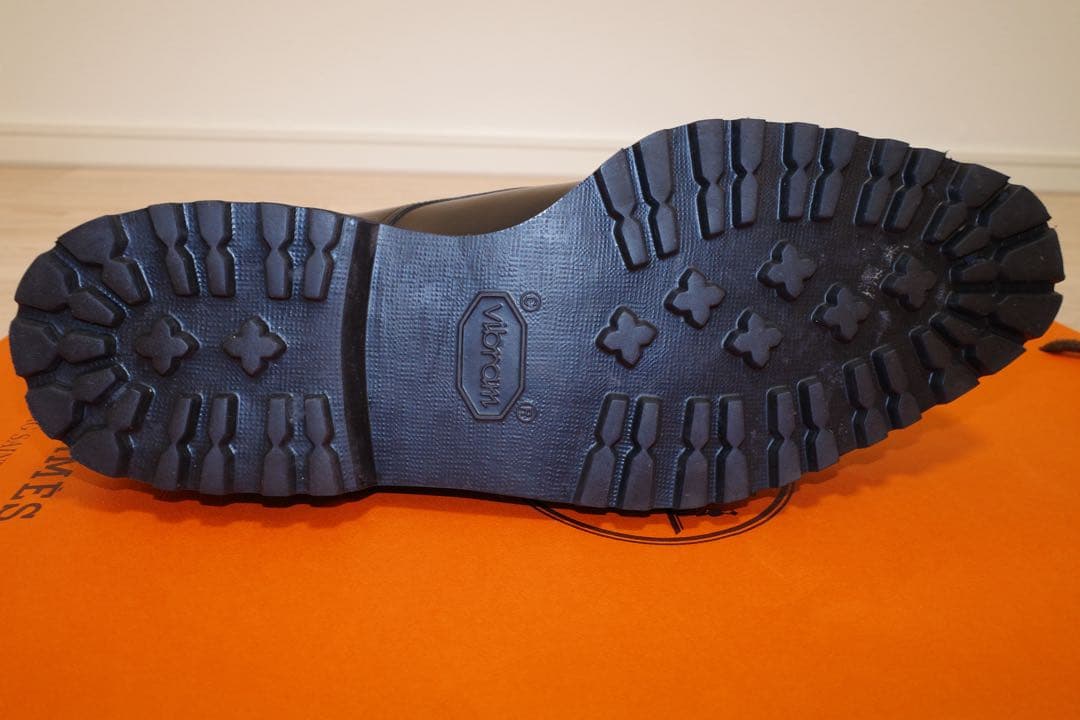 ダブルモンクストラップ