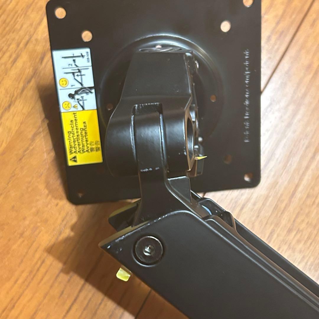 Amazonベーシック モニターアーム エルゴトロンLX OEM製