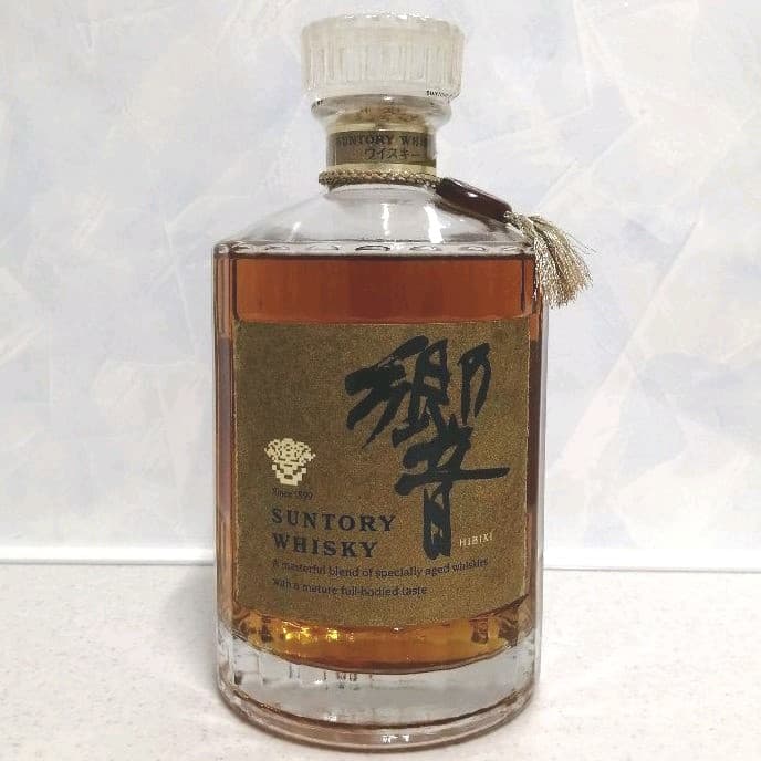 サントリー　響（旧17年）ゴールドラベル　古酒　未開栓　箱無し