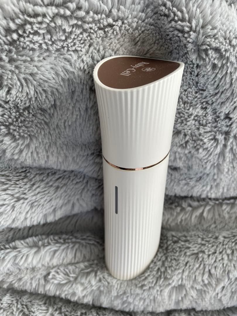 Ruby Cellハンディエアブラシ