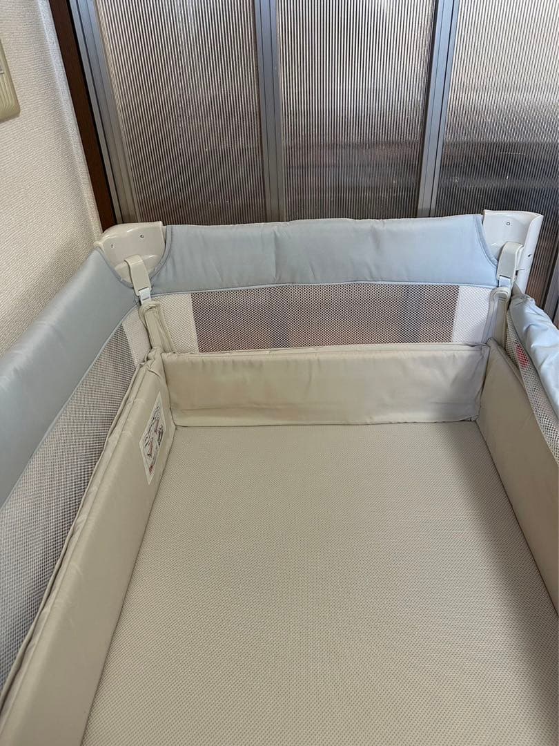 アップリカ ベビーベッド ココネルエアーAB ホワイトグレーWH