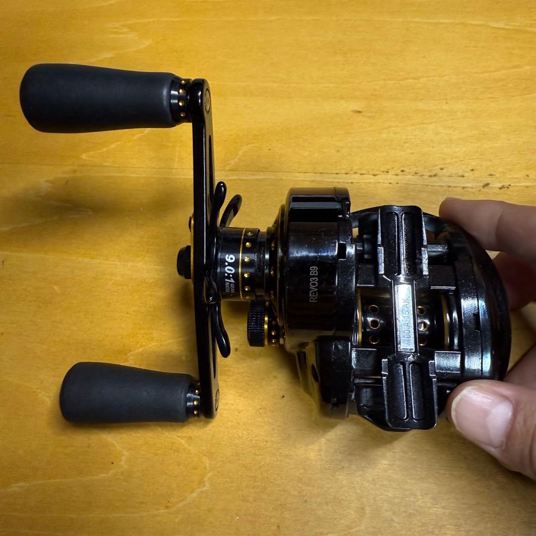 リール AbuGarcia Revo Black9