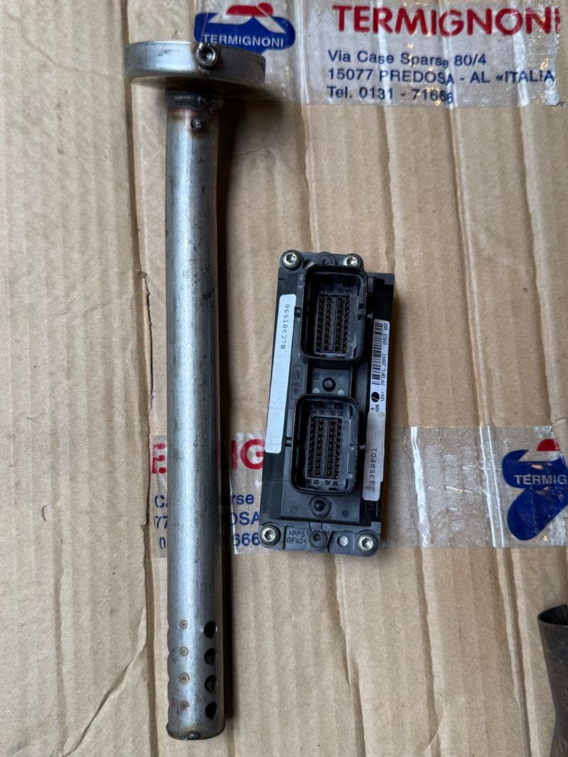 DUCATI GT1000 テルミニョール　マフラー