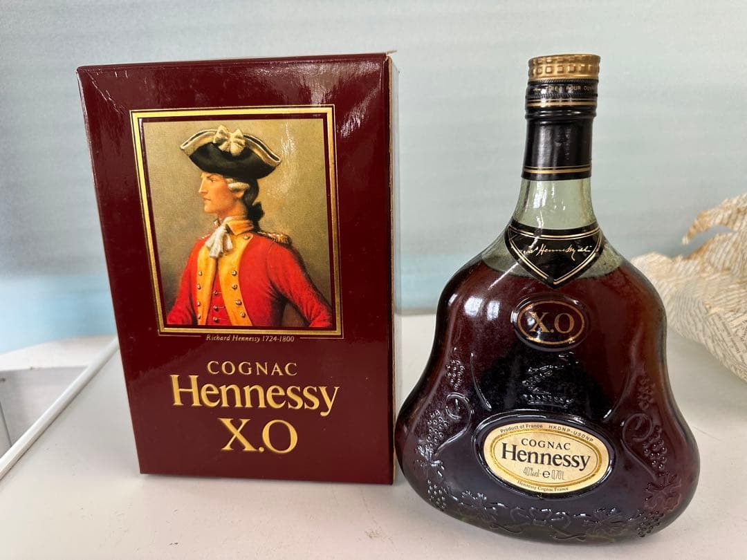Hennessy X.O. コニャック 40% 新品未開封