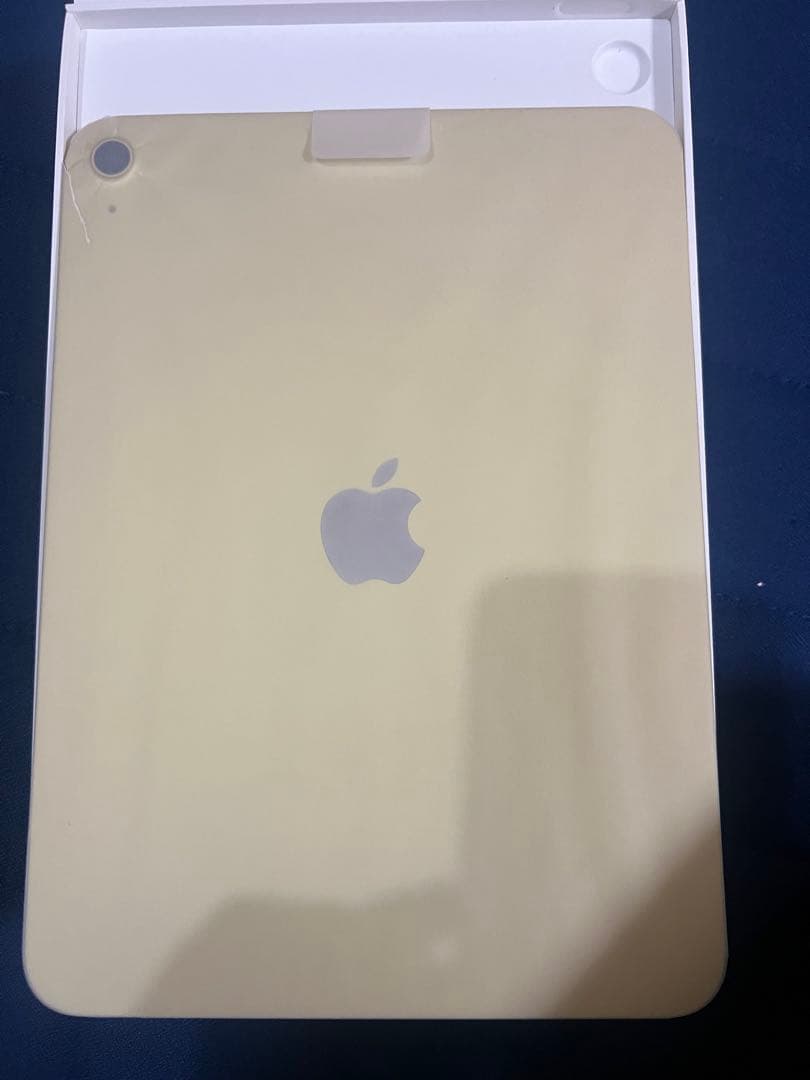 新品未使用 iPad (A16) 128GB イエロー Wi-Fiモデル です。