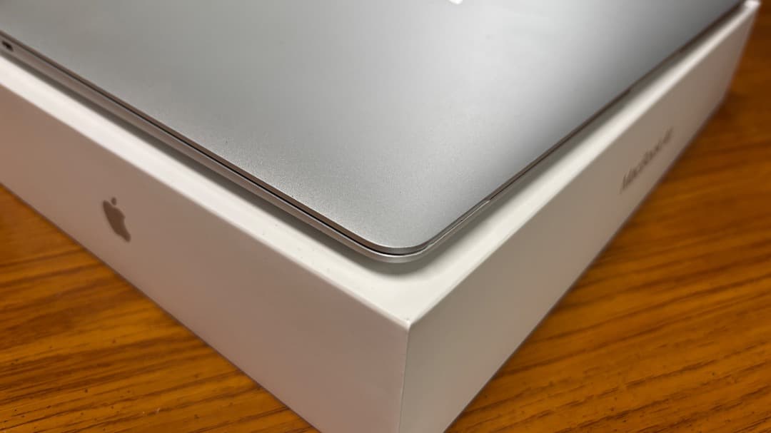 M1 MacBook Air　メモリ16GB 512GB USキーボード