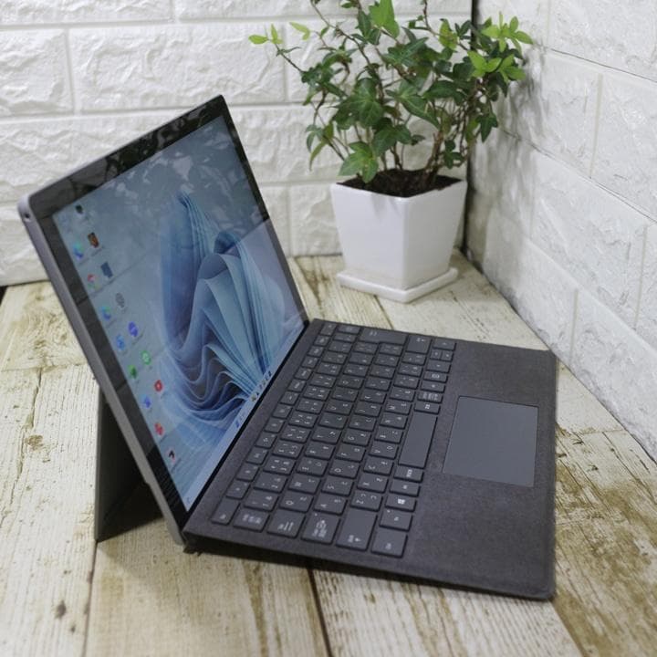 サムsurface pro7+ SSD256GB i5 タッチパネル