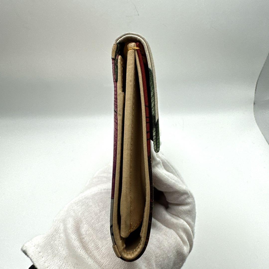 希少・激レア サルヴァトーレ フェラガモ アニマル 花柄スカーフプリント 長財布