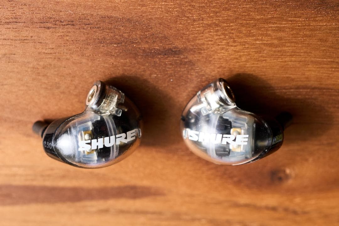 SHURE イヤホン Aonic4