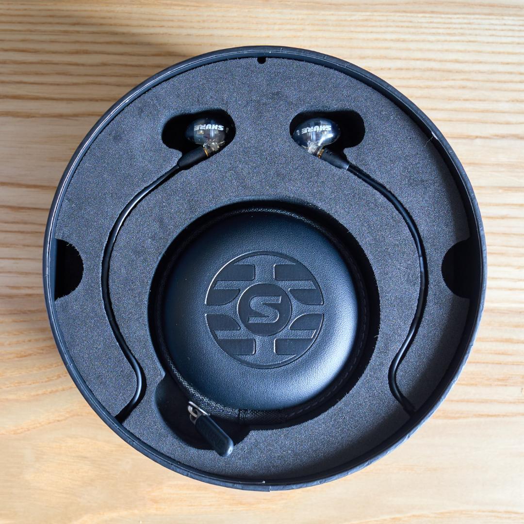 SHURE イヤホン Aonic4