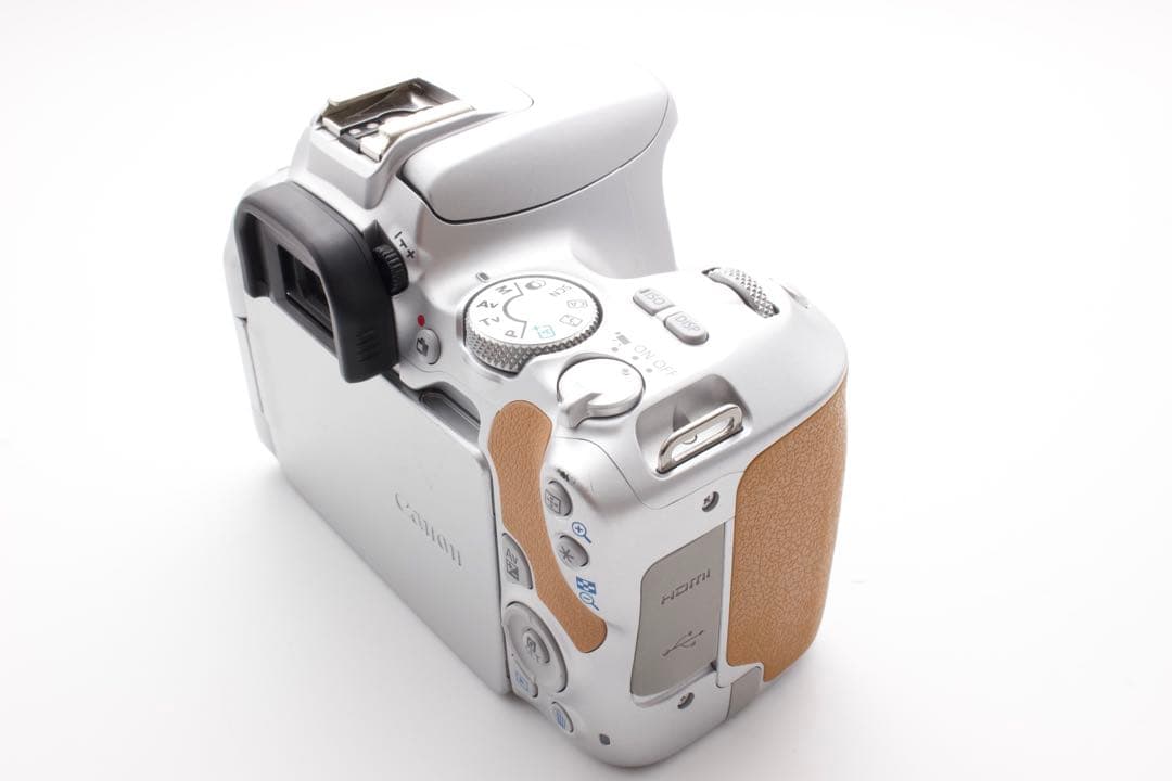 Canon EOS Kiss X9 シルバー Wi-Fiスマホ転送　希少カラー