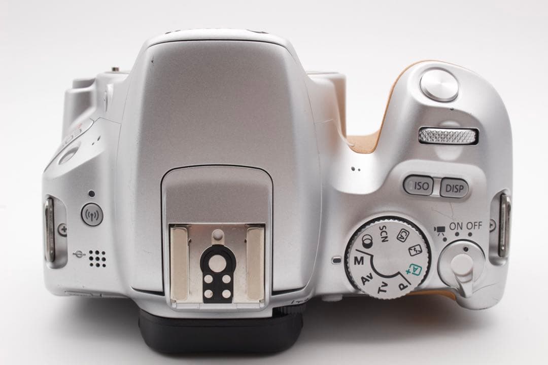 Canon EOS Kiss X9 シルバー Wi-Fiスマホ転送　希少カラー