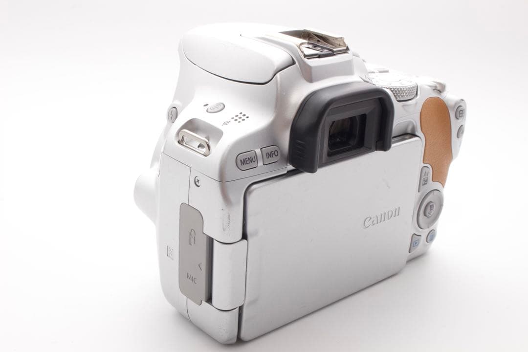 Canon EOS Kiss X9 シルバー Wi-Fiスマホ転送　希少カラー