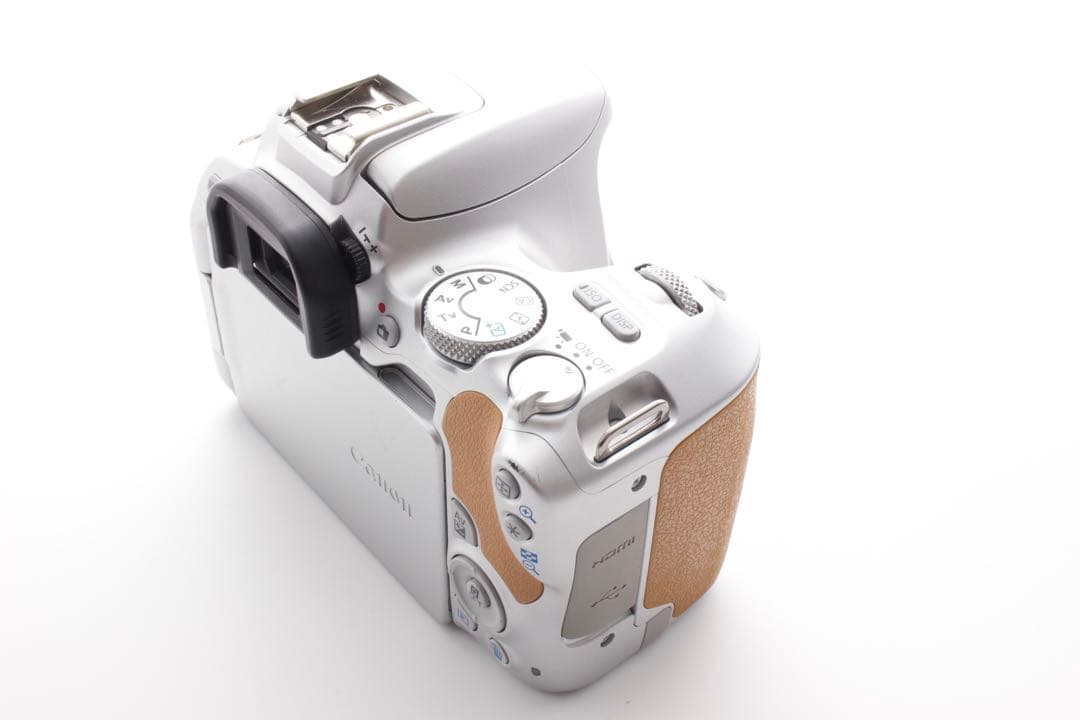 Canon EOS Kiss X9 シルバー Wi-Fiスマホ転送　希少カラー