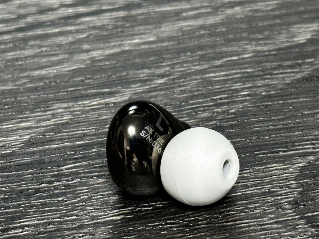 イヤホン Astell&Kern AK T9iE