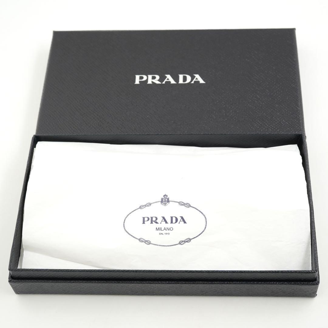 ✨未使用展示品・箱付き✨　PRADA 長財布　サフィアーノ　ラウンドファスナー
