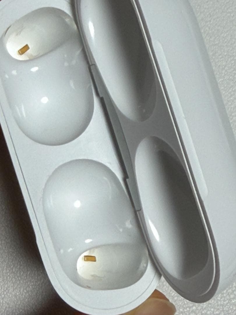 AirPods Pro 2（第2世代）MagSafe充電ケース（USB-C）付