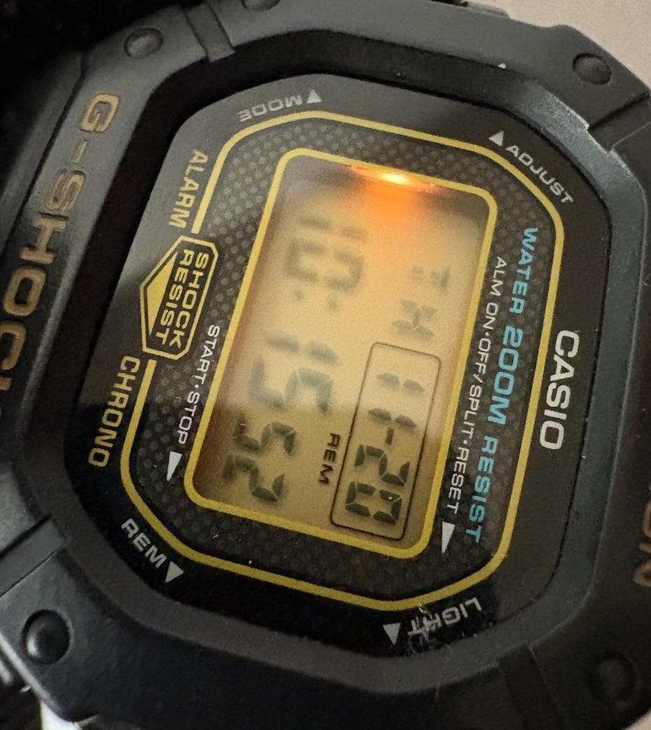 時計 G-SHOCK DW-5300 CASIO 5300