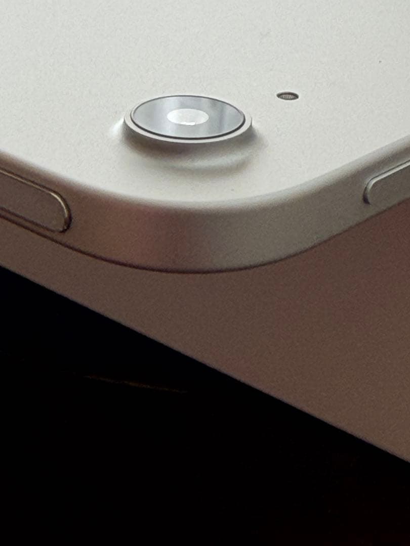 値下げ　iPad 第10世代 64GB Wi-Fiモデル シルバー