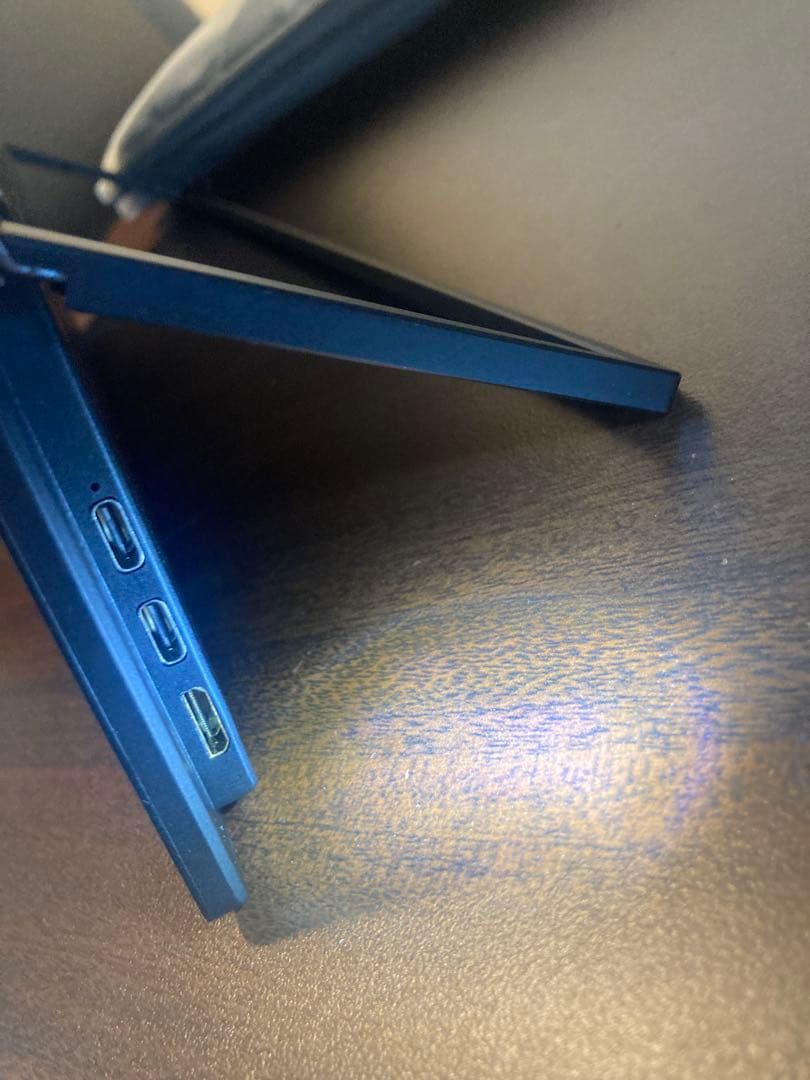 kksmart モバイルモニター 15.6インチ