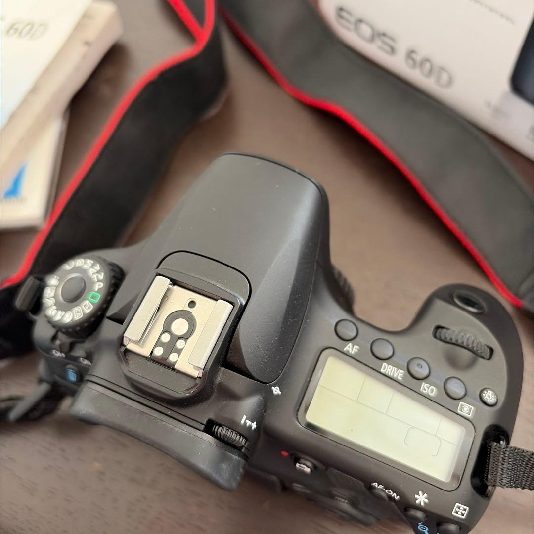 【良品】Canon EOS 60D デジタル一眼レフカメラ