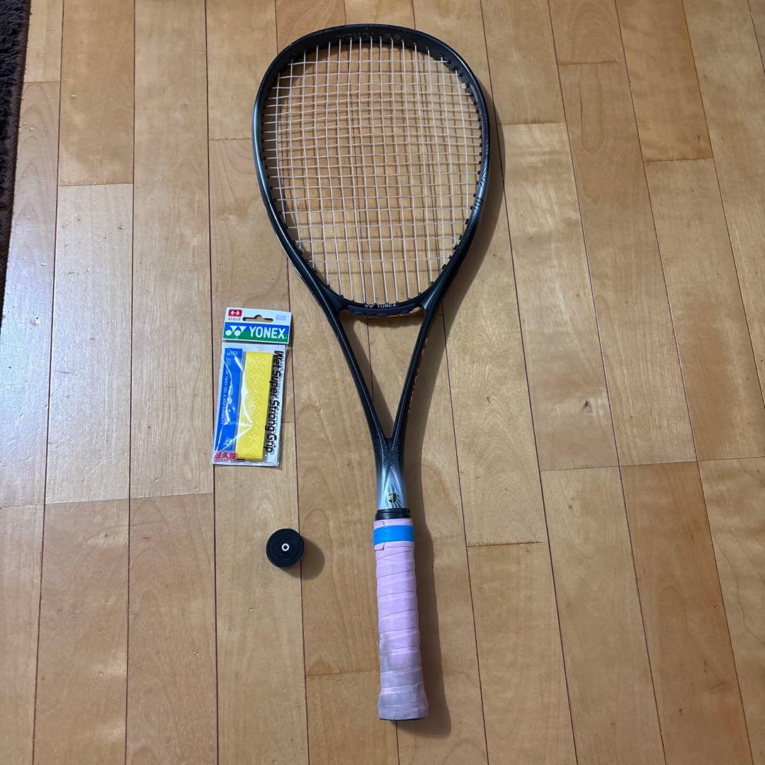 YONEX VOLTRAGE 8V テニスラケット（新品グリップ、ケース付き）
