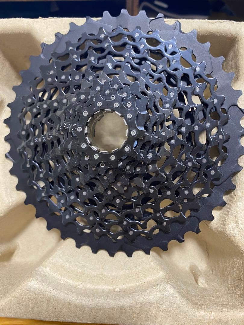 【値引】XG-1175 FULL PIN CASSETTE 11速 10-42T