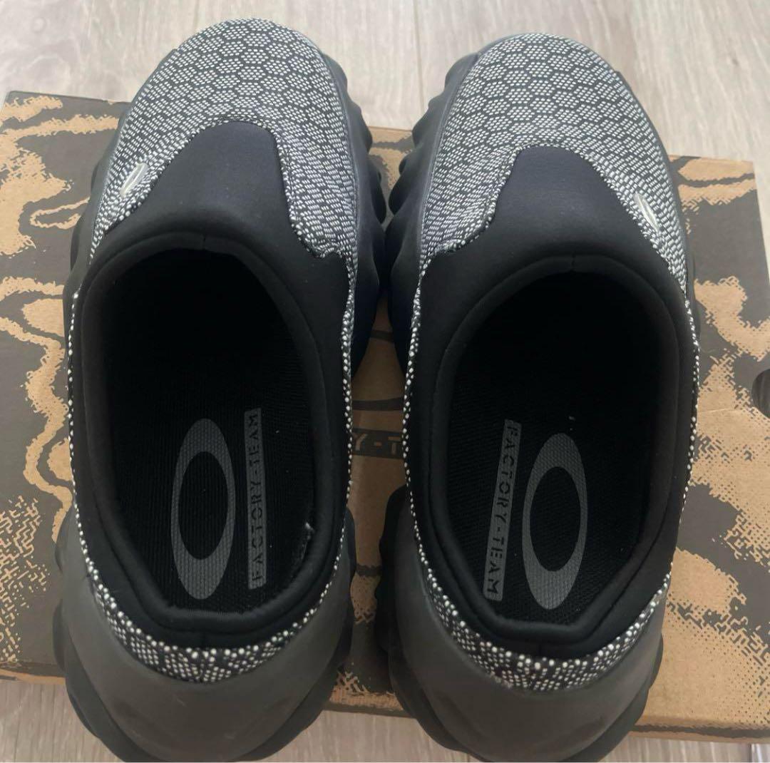 靴 BRAIN DEAD OAKLEY FACTORY TEAM 23.5