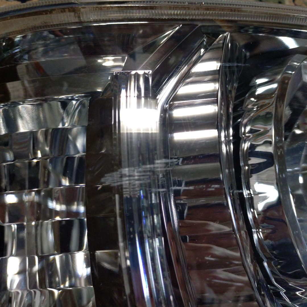 トヨタ ハイエース 4型以降 純正LEDヘッドランプ ヘッドライト 右側